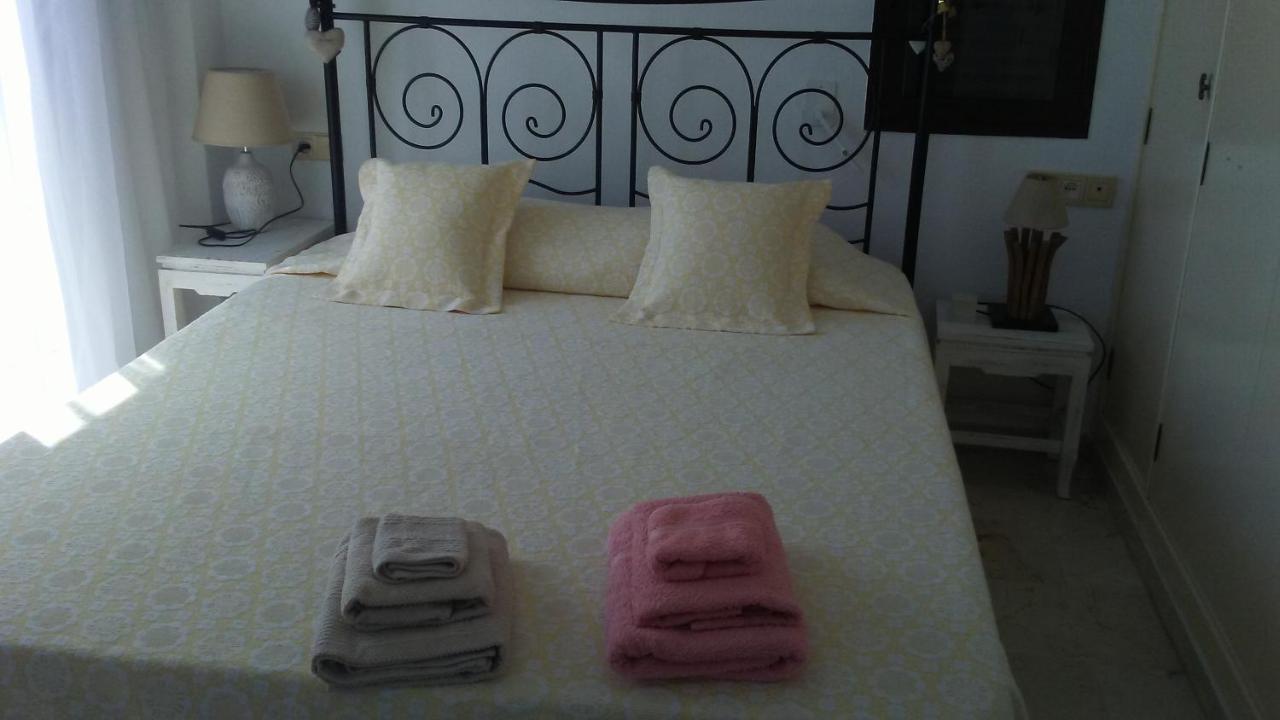 Apartamento Turistico Florhouse San Luis de Sabinillas Eksteriør billede