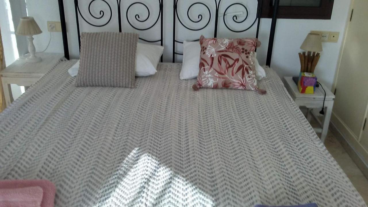 Apartamento Turistico Florhouse San Luis de Sabinillas Eksteriør billede