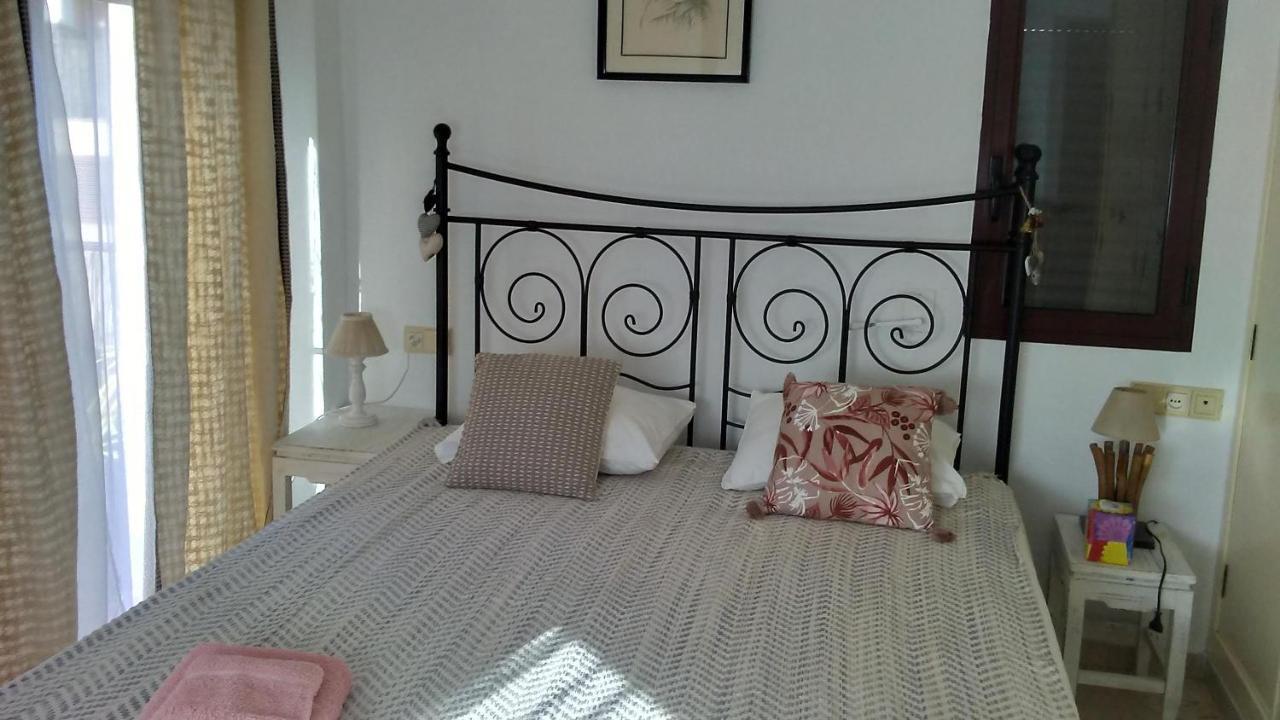 Apartamento Turistico Florhouse San Luis de Sabinillas Eksteriør billede